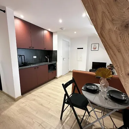 Sacre Appartement/jardin/parking/wifi * Ροντέζ