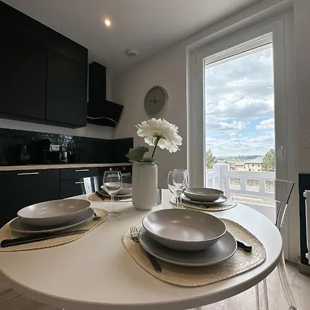 Sacre Appartement/jardin/parking/wifi